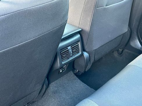 Used 2025 Toyota Camry LE image 23