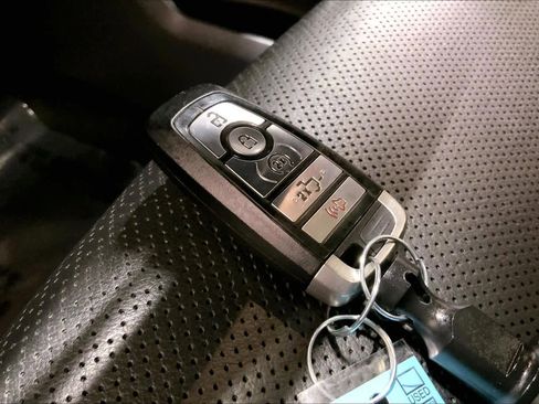 Used 2021 Ford F150 Lariat w/ Equipment Group 502A High image 15