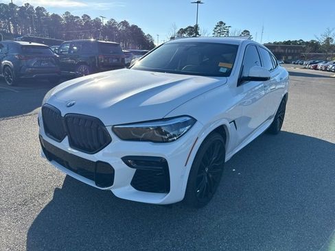 Used 2023 BMW X6 xDrive40i w/ M Sport Package image 4