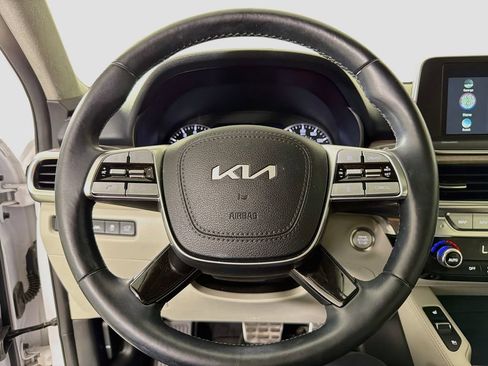 Used 2022 Kia Telluride SX w/ SX Prestige Package AWD/4WD image 15