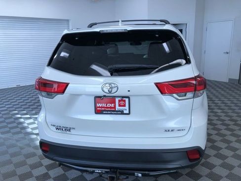 Certified 2017 Toyota Highlander XLE image 15