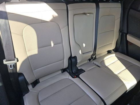 Used 2020 Ford Escape Titanium AWD/4WD image 26