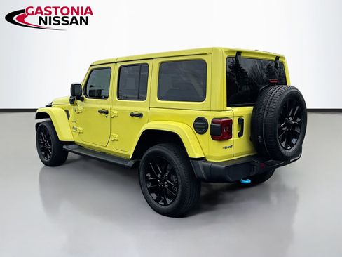 Used 2023 Jeep Wrangler Unlimited Sahara w/ Cold Weather Group image 6