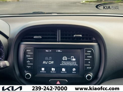 Used 2020 Kia Soul S FWD image 18