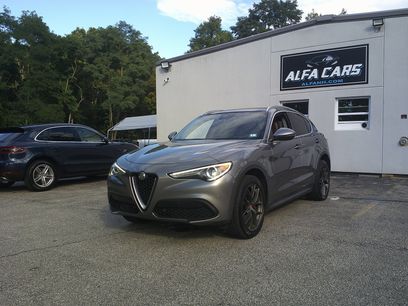 Used 2019 Alfa Romeo Stelvio Ti Lusso w/ Quick Order Package 22X Lusso