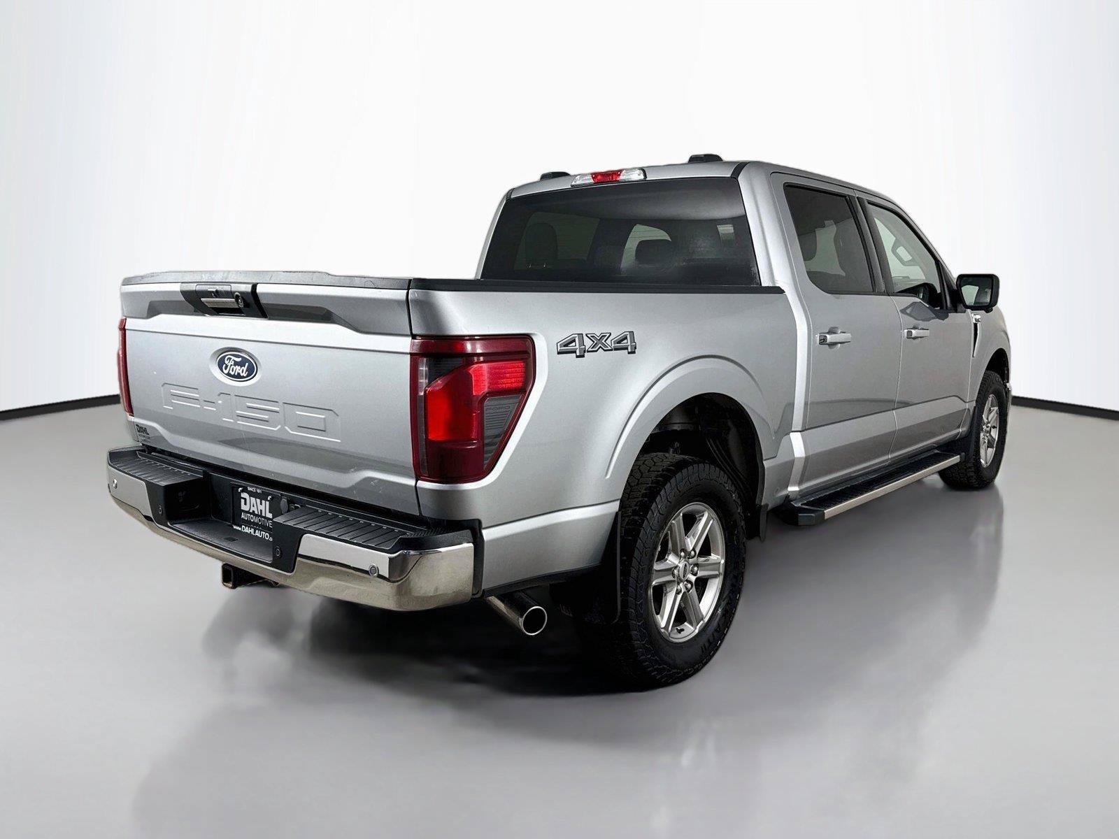 Used 2024 Ford F150 XLT AWD/4WD image 13