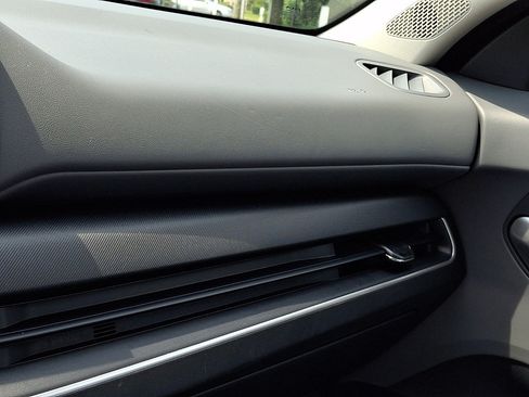 Used 2025 Kia K4 FWD image 31
