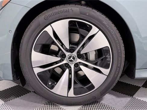 New 2026 Mercedes-Benz E 350 4MATIC Sedan image 8