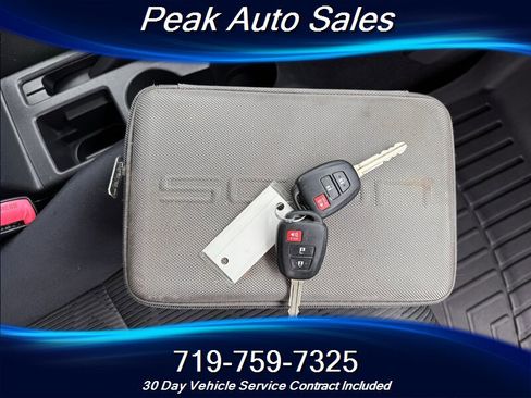 Used 2015 Scion xB FWD image 28