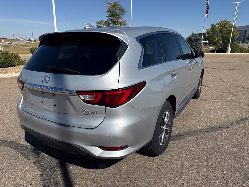 Used 2016 INFINITI QX60 Luxe AWD/4WD image 5