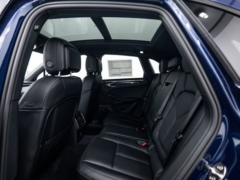 New 2026 Porsche Macan AWD/4WD image 24