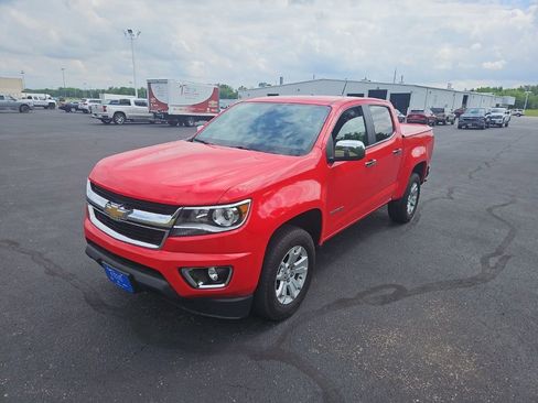 Used 2016 Chevrolet Colorado LT w/ Luxury Package, Chrome AWD/4WD image 3