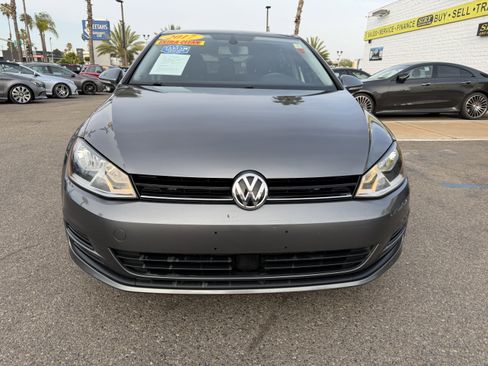 Used 2017 Volkswagen Golf Wolfsburg Edition FWD image 8
