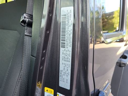 Used 2018 Jeep Wrangler Unlimited Sport S AWD/4WD image 30