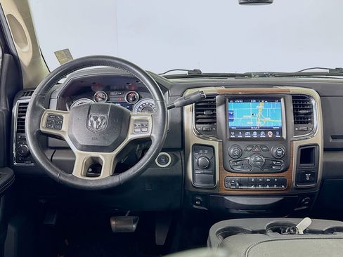 Used 2014 RAM 2500 Laramie w/ Convenience Group AWD/4WD image 21