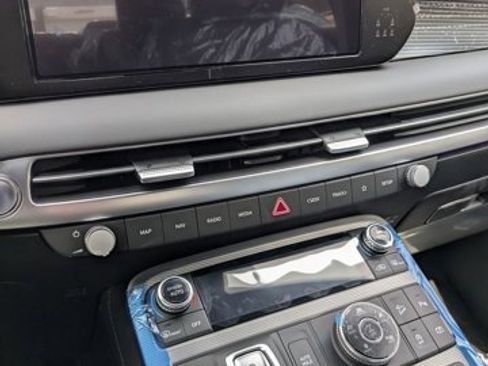 New 2025 Hyundai Palisade Calligraphy image 13