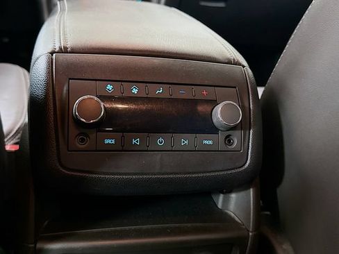 Used 2016 Chevrolet Traverse LT AWD/4WD image 26