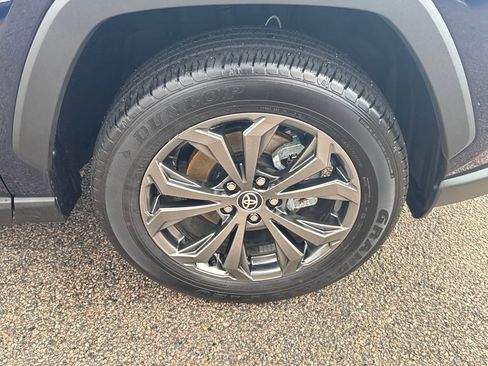 Used 2025 Toyota RAV4 Limited image 44