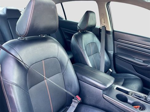 Used 2020 Nissan Altima 2.5 SR w/ Premium Package image 27
