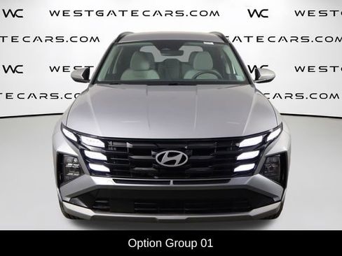 Used 2025 Hyundai Tucson Blue AWD/4WD image 2