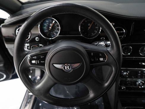 Used 2016 Bentley Mulsanne Speed RWD image 10