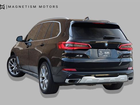 Used 2019 BMW X5 xDrive40i w/ Premium Package 2 AWD/4WD image 8