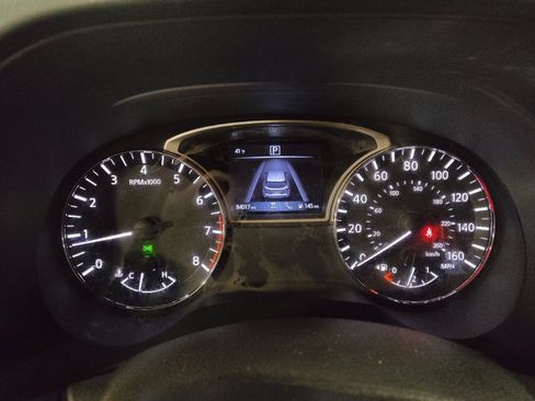 Used 2019 Nissan Pathfinder SL image 23