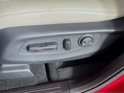 Used 2026 Honda CR-V EX-L image 12