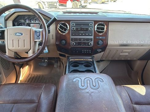 Used 2012 Ford F350 King Ranch w/ King Ranch w/Chrome Pkg image 19