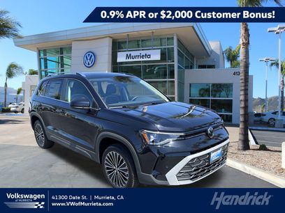 New 2025 Volkswagen Taos SE