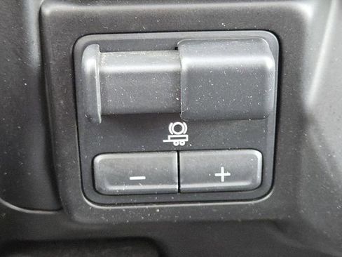 Used 2023 Chevrolet Silverado 3500 High Country image 8