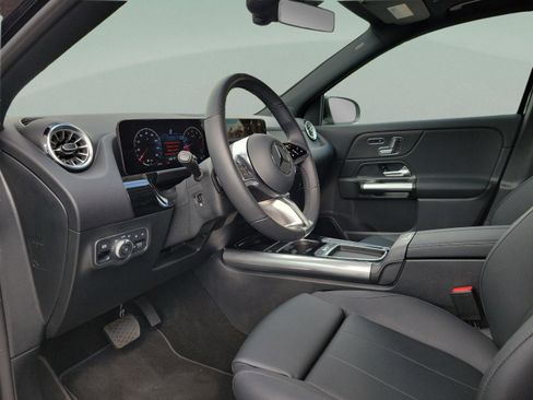 Certified 2026 Mercedes-Benz GLA 250 image 17