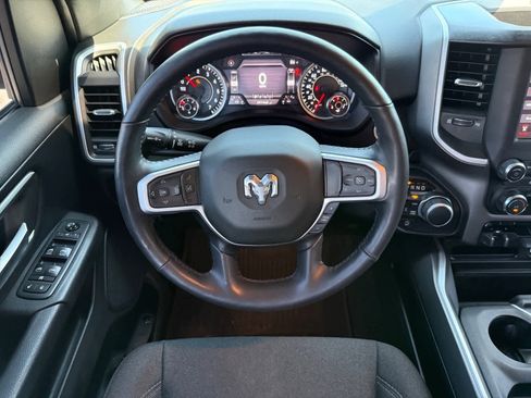 Used 2020 RAM 1500 Big Horn AWD/4WD image 14