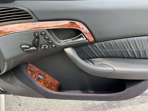 Used 2004 Mercedes-Benz S 500 image 20