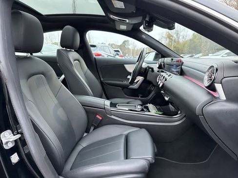 Used 2025 Mercedes-Benz CLA 250 4MATIC image 19
