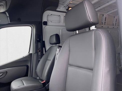 New 2025 Mercedes-Benz Sprinter 2500 image 16