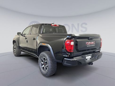 New 2026 GMC Canyon AT4X image 4