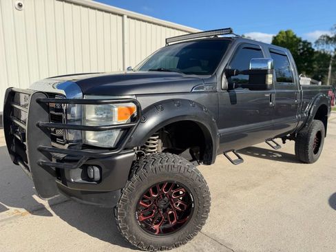 Used 2016 Ford F250 Lariat w/ Lariat Ultimate Package AWD/4WD image 1