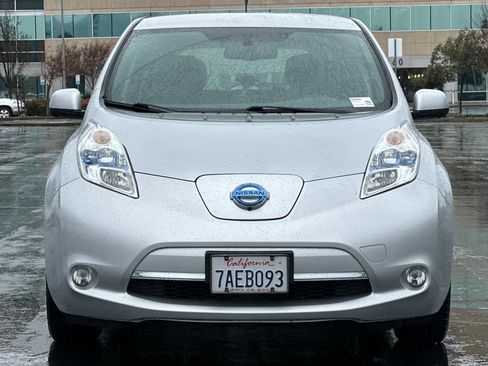 Used 2013 Nissan Leaf SV w/ LED & Quick Charge Pkg image 9