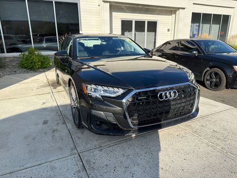 Used 2023 Audi A8 L 3.0T w/ Comfort Plus Package AWD/4WD image 4