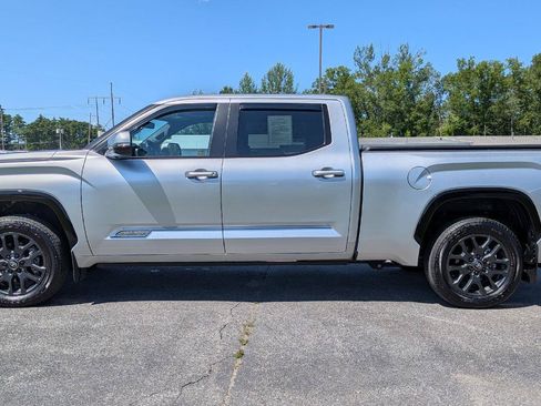 Used 2025 Toyota Tundra Platinum AWD/4WD image 6
