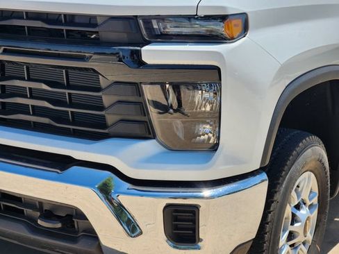 New 2026 Chevrolet Silverado 2500 W/T w/ WT Convenience Package AWD/4WD image 16