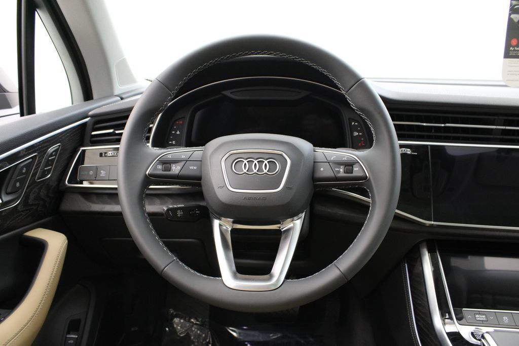 New 2026 Audi Q7 2.0T Premium Plus AWD/4WD image 24