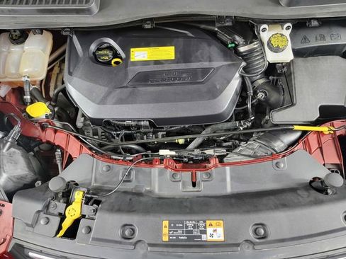Used 2016 Ford Escape SE FWD image 34