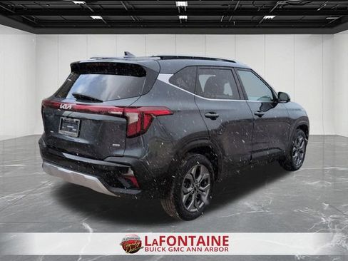 Used 2024 Kia Seltos S image 8