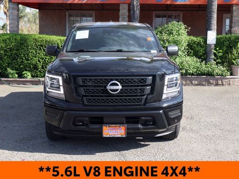 Used 2024 Nissan Titan SV w/ SV Bronze Edition Package AWD/4WD image 3