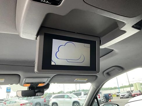 Used 2020 Honda Pilot Touring image 34
