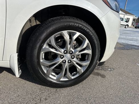 Used 2021 Buick Enclave Avenir image 19