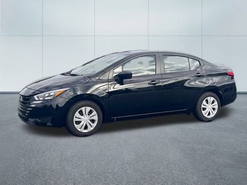 Certified 2025 Nissan Versa S image 9