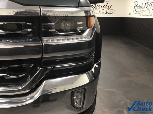 Used 2018 Chevrolet Silverado 1500 LTZ AWD/4WD image 22